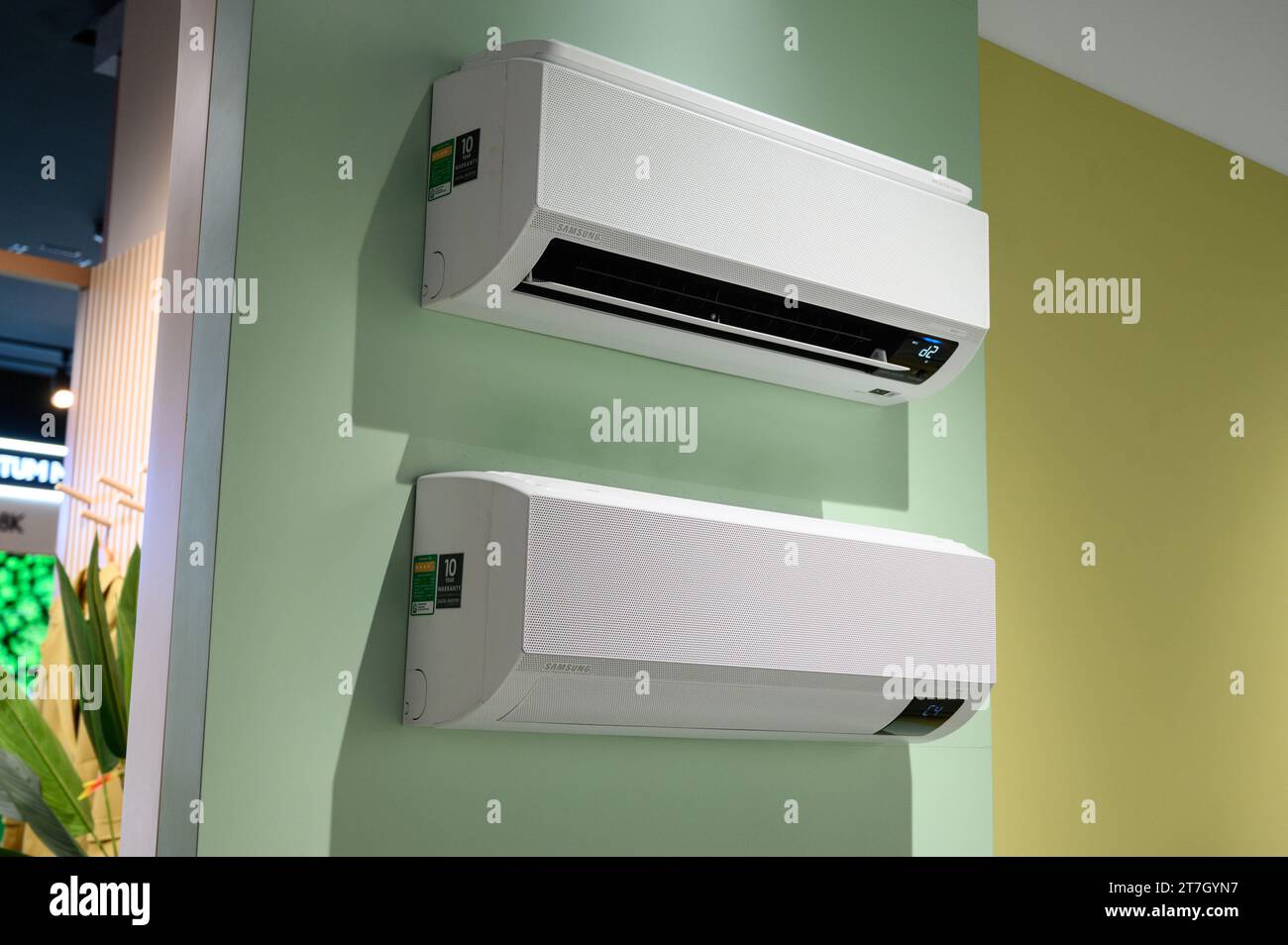 HCMC, VN - novembre 2023. Écosystème Samsung à usage éditorial Banque D'Images
