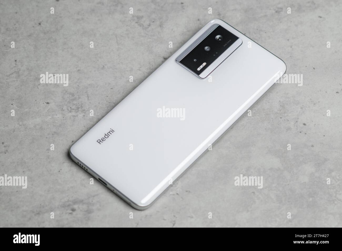 HCMC, VN - novembre 2023. Redmi K60 pour un usage éditorial Banque D'Images