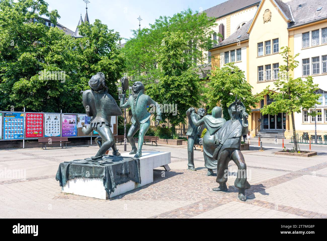 Sculpture 'Gauklertruppe les Saltimbanquess', place du Théâtre, ville haute, ville de Luxembourg, Luxembourg Banque D'Images