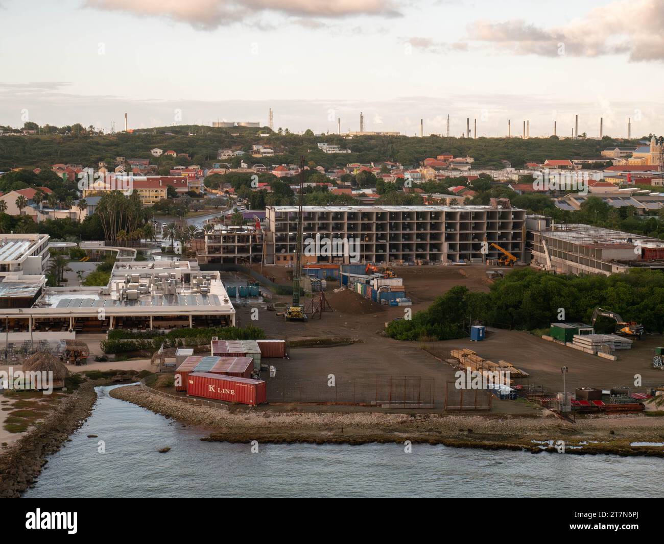 Un grand bâtiment en construction dans la capitale de Curaçao, Antilles néerlandaises, Caraïbes Banque D'Images