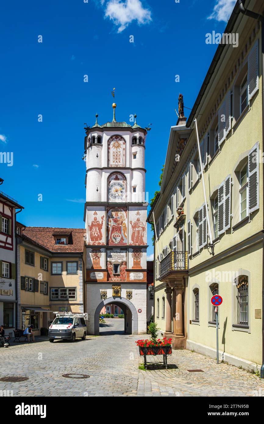 Frauentor du 14e siècle, également connu sous le nom de porte de Ravensburg, dans la vieille ville de Wangen im Allgäu, haute-Souabe, Allemagne. Banque D'Images