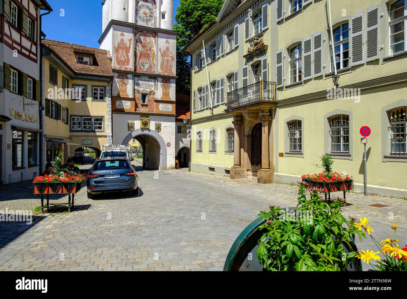 Frauentor du 14e siècle, également connu sous le nom de porte de Ravensburg, dans la vieille ville de Wangen im Allgäu, haute-Souabe, Allemagne. Banque D'Images