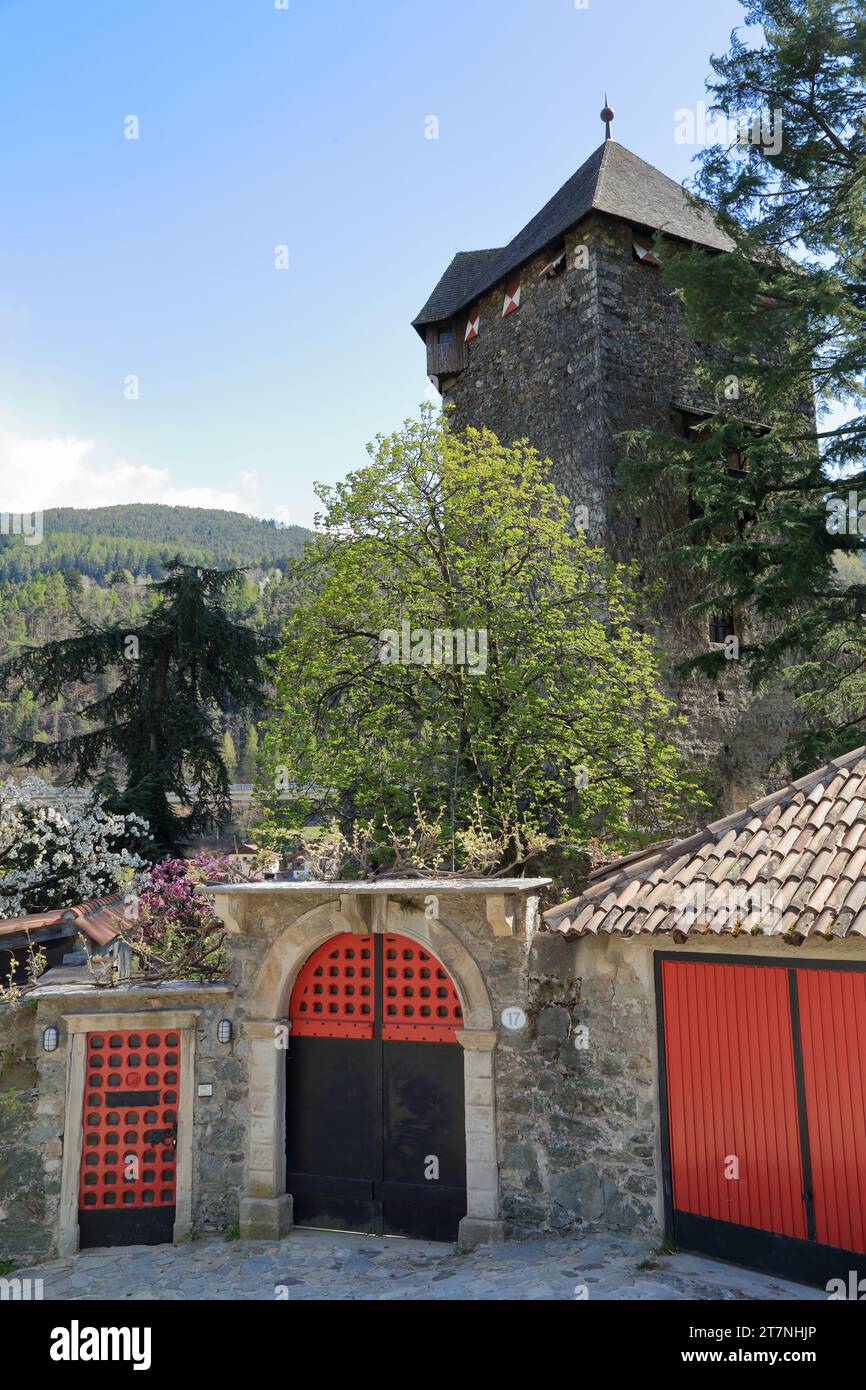 Château de Branzoll (Burg Branzoll), Klausen, Tyrol du Sud (Südtirol), Italie. Castel Branzoll, Chiusa, Alto Adige, Italie Banque D'Images