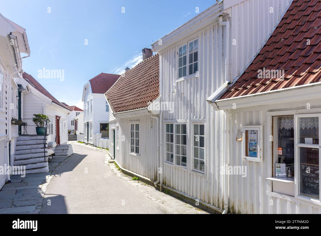 Tradditional blanc, maisons en bois, Søragadå, Skudeneshavn, Île de Karmøy, Comté de Rogaland, Norvège Banque D'Images