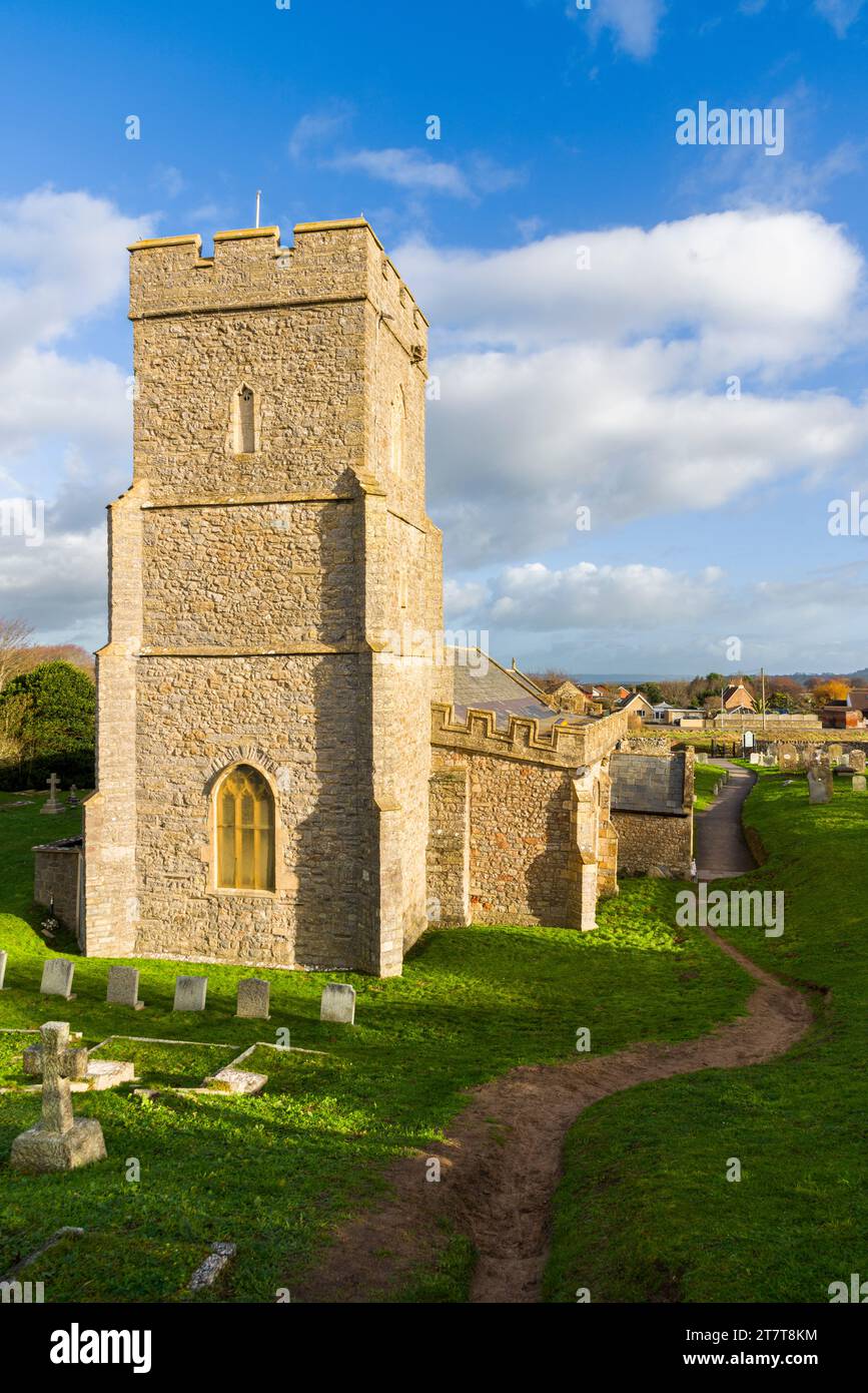 Église St Mary dans le village côtier de Berrow, Somerset, Angleterre. Banque D'Images
