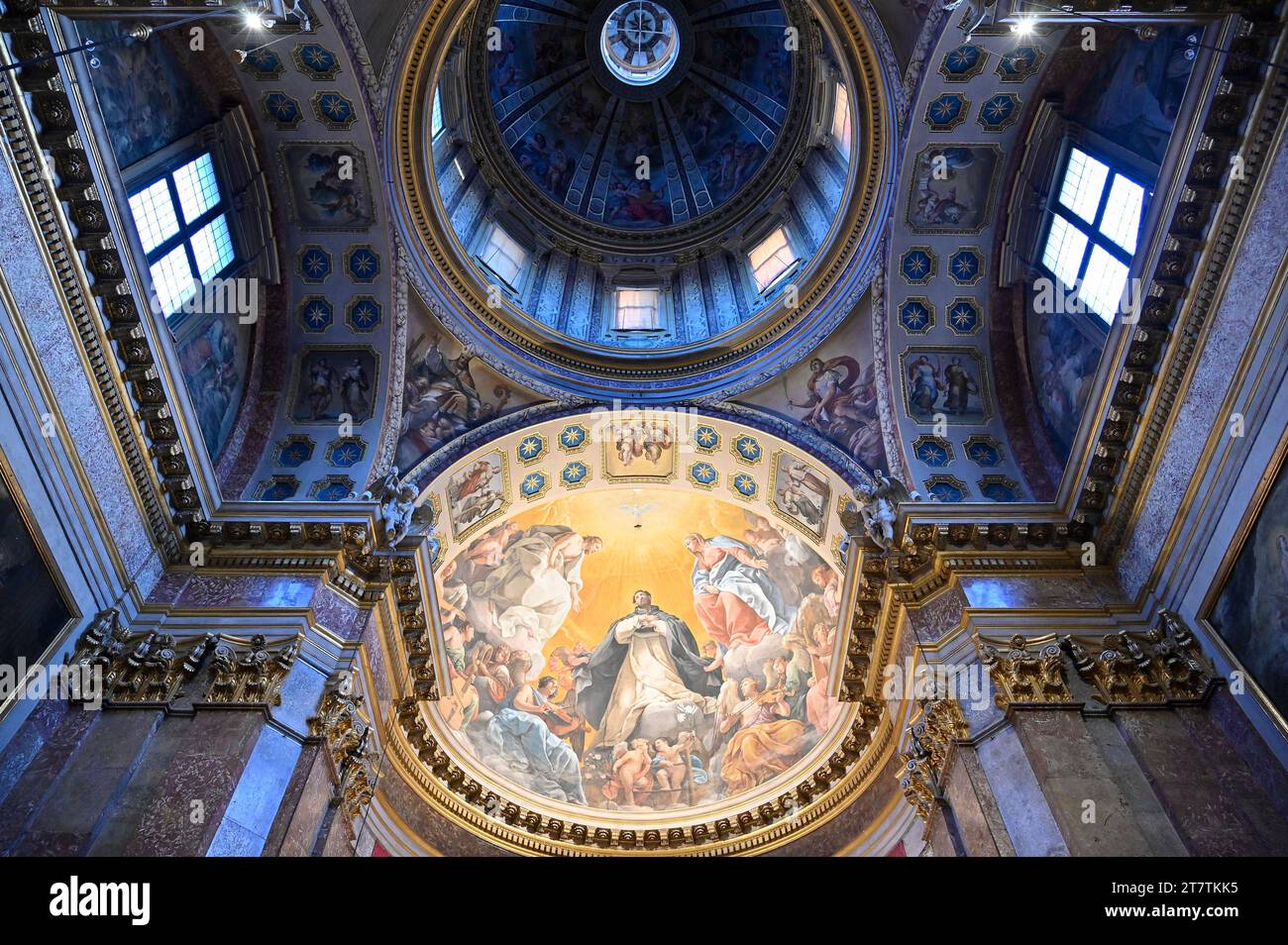 Bologne, Basilica di San Domenico Banque D'Images