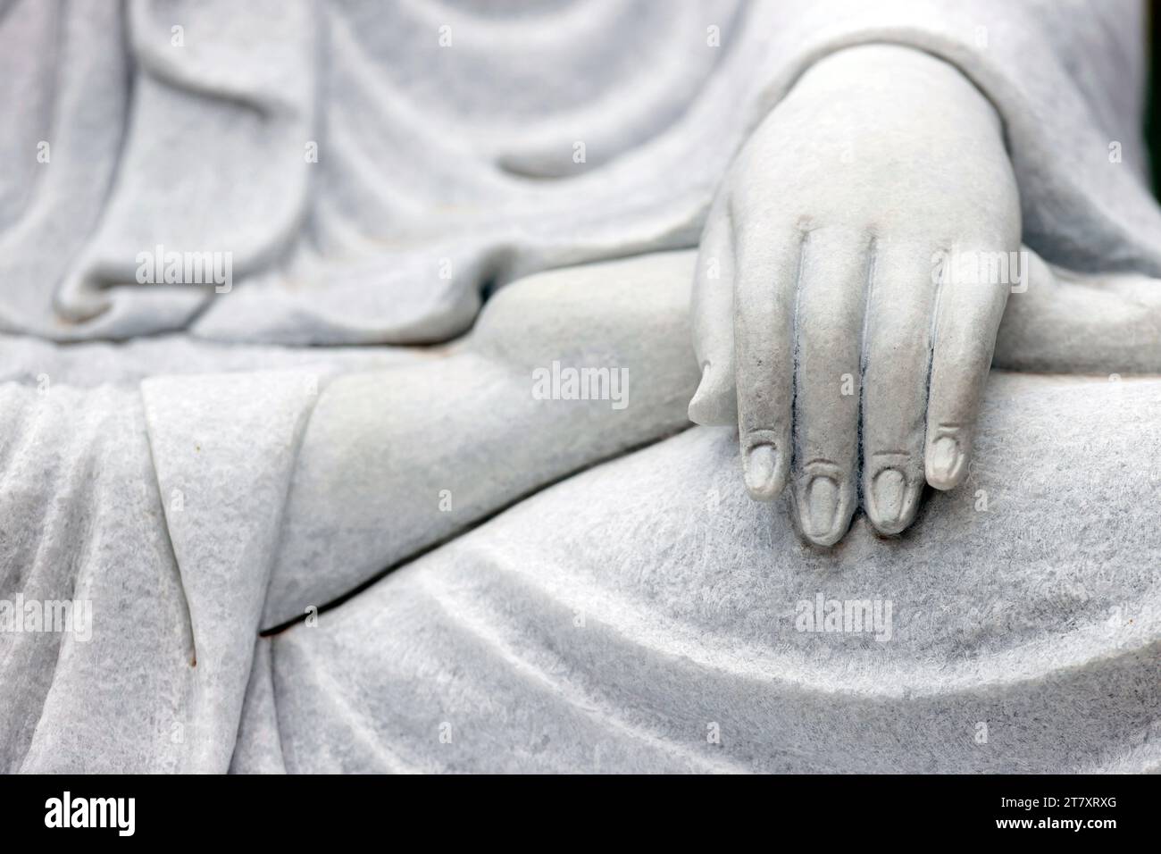 Main de statue en marbre de la déesse de la Miséricorde et de la compassion, Bodgisattva Avalokitshevara (Guanyin) (Quan Am), Tinh That Quan Am Pagode Banque D'Images