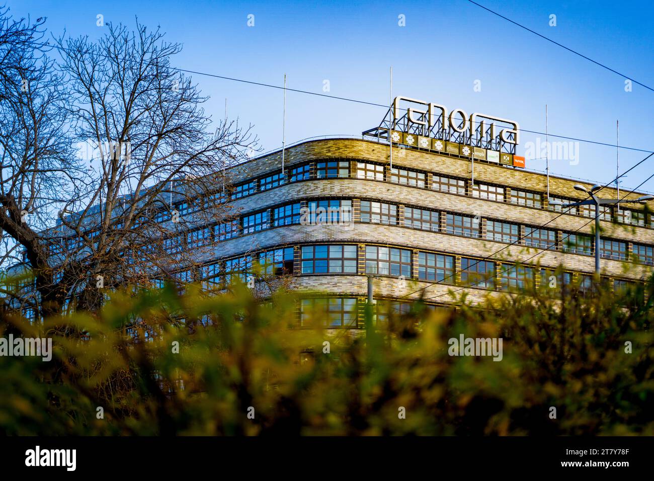 Wrocław, Pologne - 16.11.2023 : Centre commercial Renoma à Wrocław, était le plus grand et le plus haut de gamme magasin de la ville. Banque D'Images