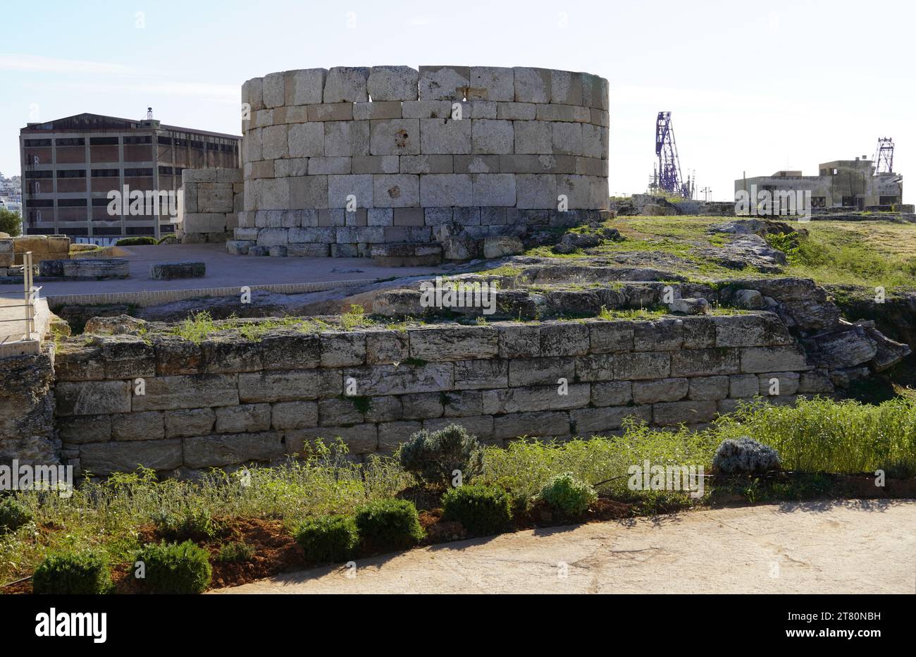 Ruines de la porte Eetioneia ou Ietionia des anciennes fortifications du Pirée, de 411 av. J.-C. Banque D'Images