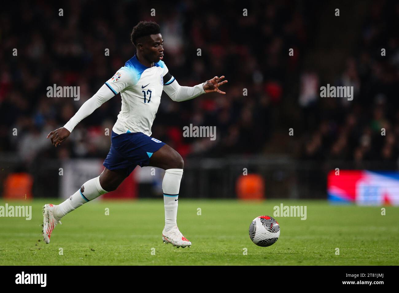 LONDRES, Royaume-Uni - 17 novembre 2023 : l'Anglais Bukayo Saka en action lors du match de qualification du Groupe C de l'UEFA Euro 2024 entre l'Angleterre et Malte au stade de Wembley (crédit : Craig Mercer/ Alamy Live News) Banque D'Images