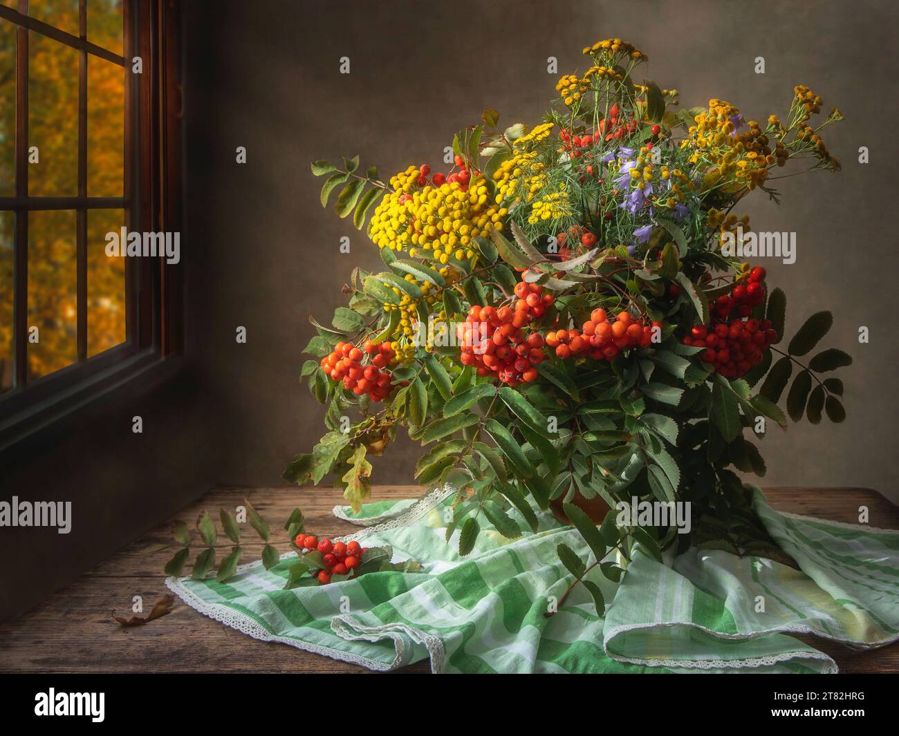 Nature morte avec bouquet de rowan Berry Banque D'Images