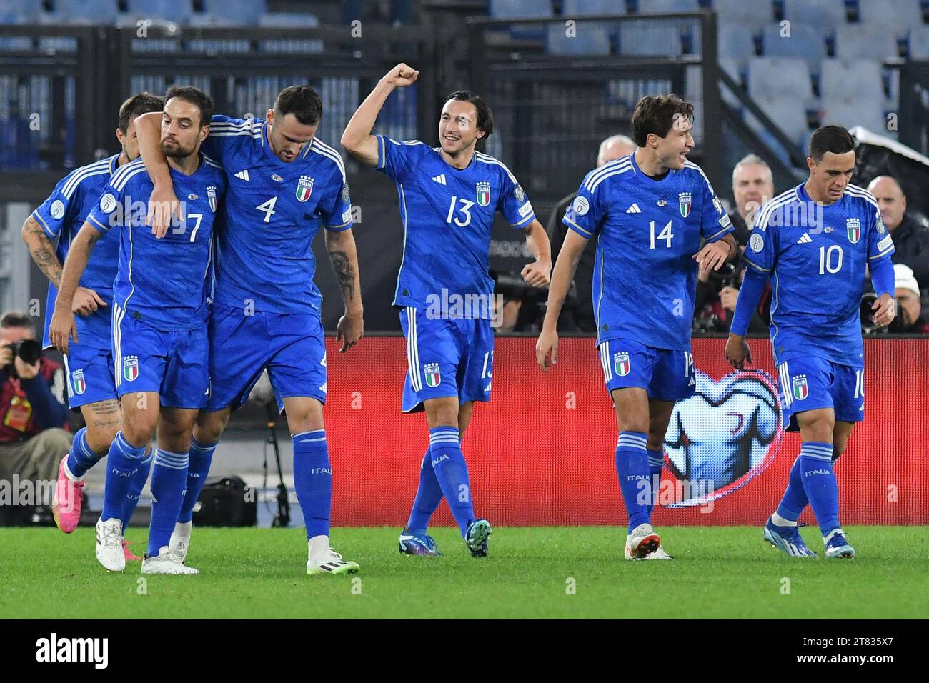 Rome, Latium. 17 novembre 2023. Matteo Darmian d'Italie célèbre avoir