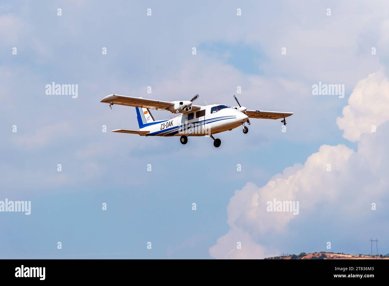 Le 16 septembre 2023, un grand spectacle aérien a eu lieu à l'aérodrome de Stenkovec pour célébrer le 100e anniversaire de l'Aero Club Skopje. Banque D'Images