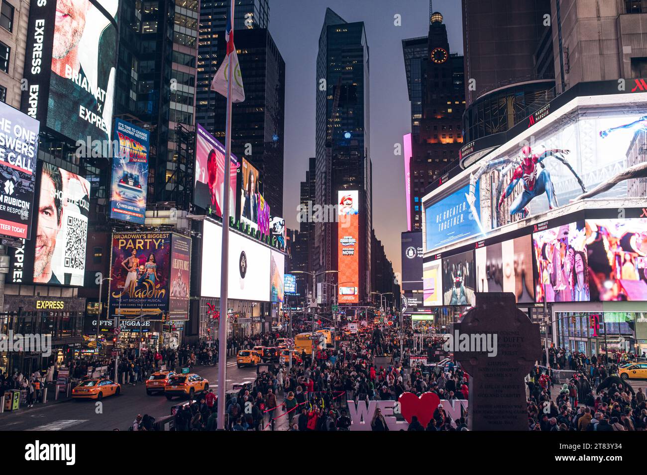 Image de Time Square la nuit à New York. Banque D'Images