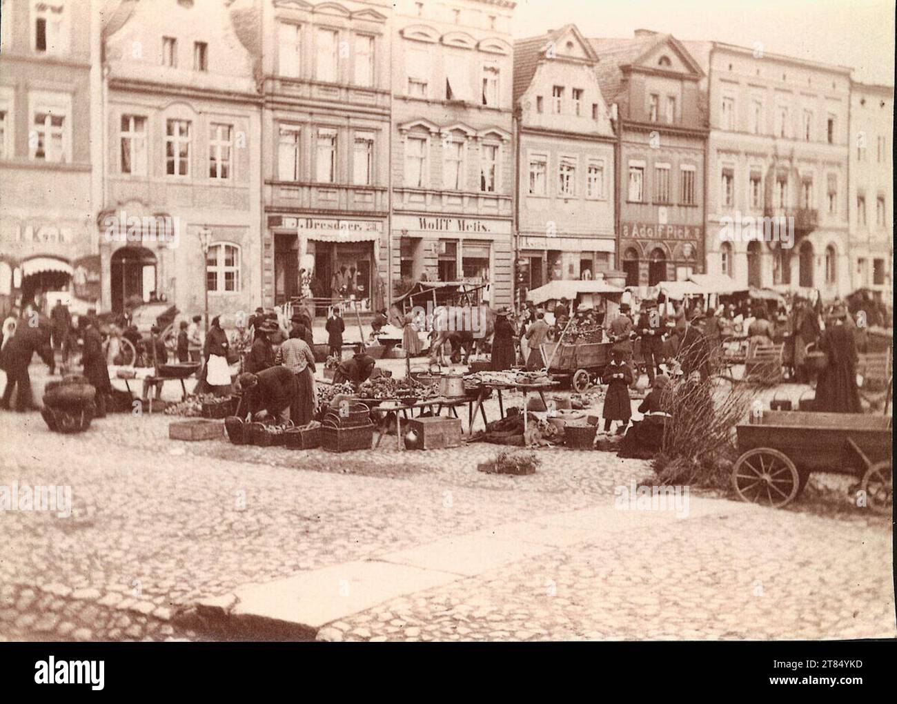 Ottomar Anschütz Marketplace dans une ville. Albuminpapier 1889, 1889 Banque D'Images