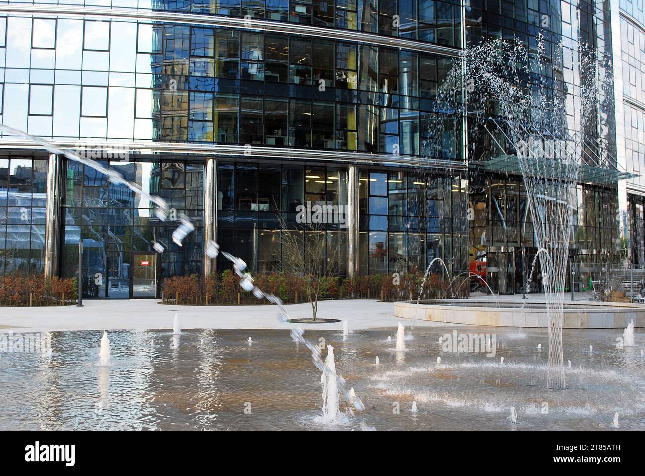 Varsovie Pologne, 6 mai 2016.Warsaw Spire est un nouvel immeuble de bureaux. C'est un bâtiment prestigieux au coeur de Varsovie. Directeur de sociétés mondiales Banque D'Images