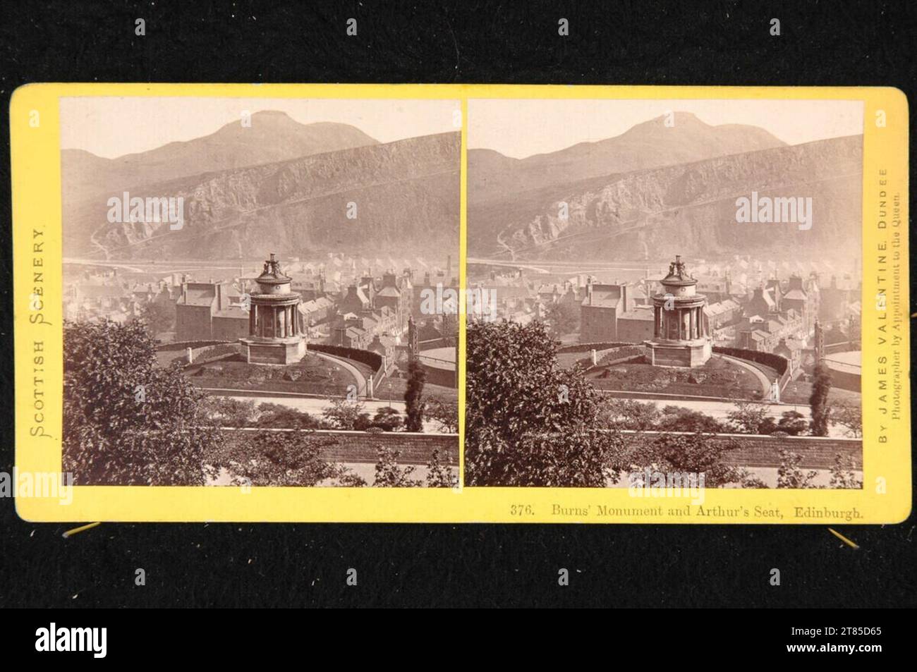 Monument James Valentine Burn et siège d'Arthur, Édimbourg. Papier albumine, sur la boîte boîte / format stéréo vers 1865 Banque D'Images