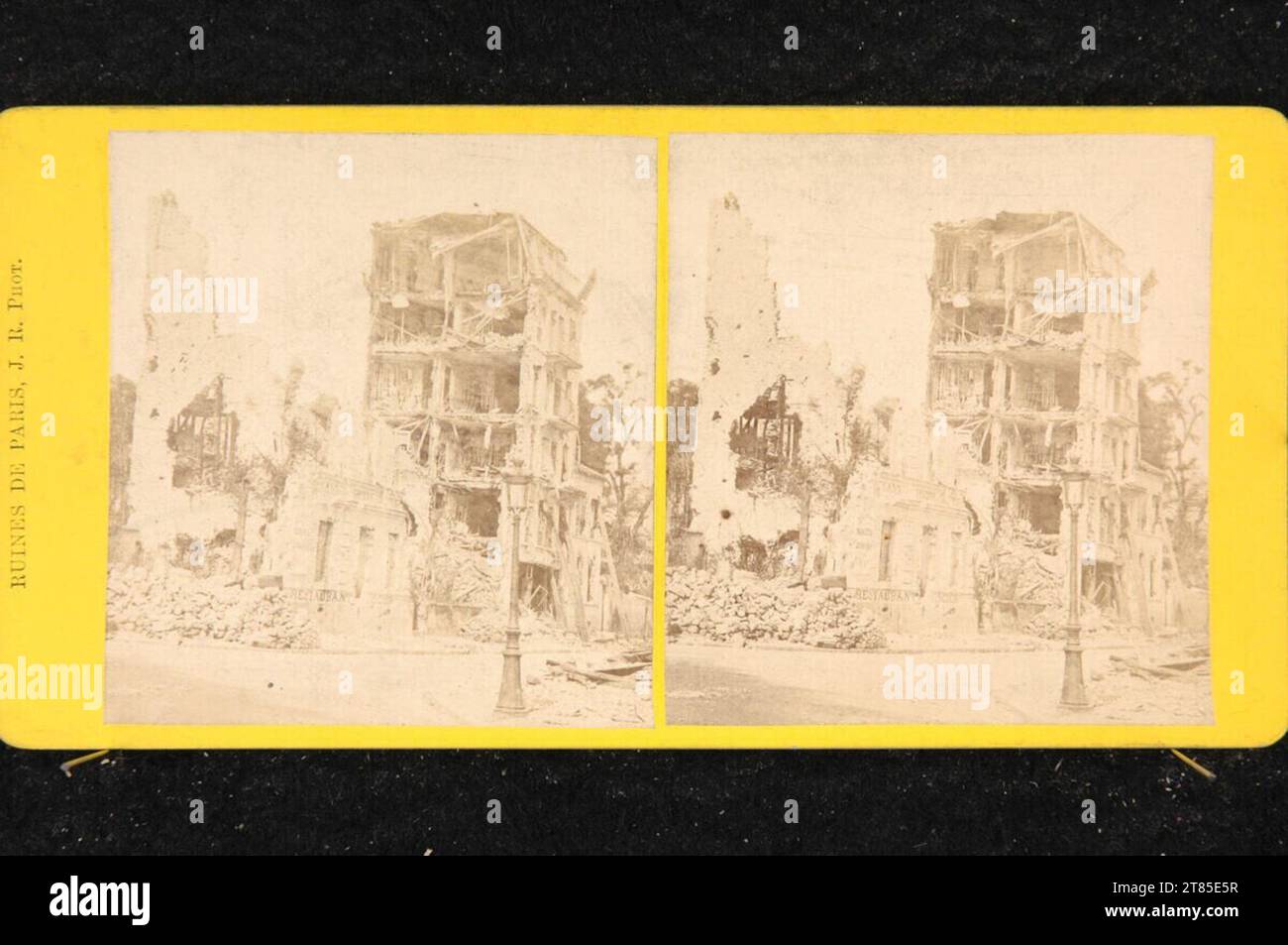 J.R. ruines Von Paris : Auteuil. Papier albumine, sur la boîte boîte / format stéréo 1871 , 1871 Banque D'Images