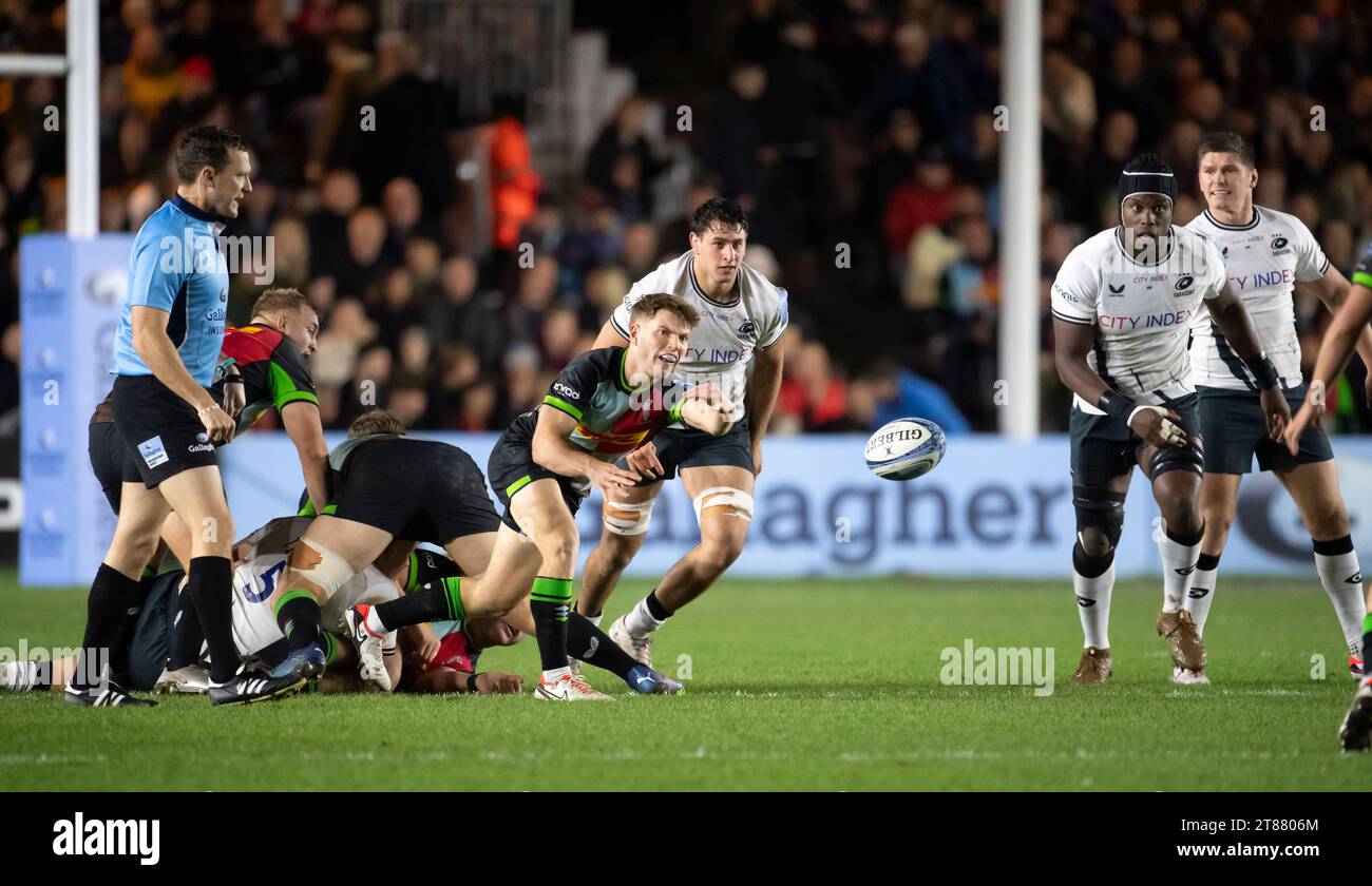 Will porter of Harlequins en action lors du match de rugby Gallagher Premiership entre Harlequins et Saracens au Stoop le 18 novembre 2023 à Londres, Angleterre. Photo de Gary Mitchell/Alamy Live News Banque D'Images