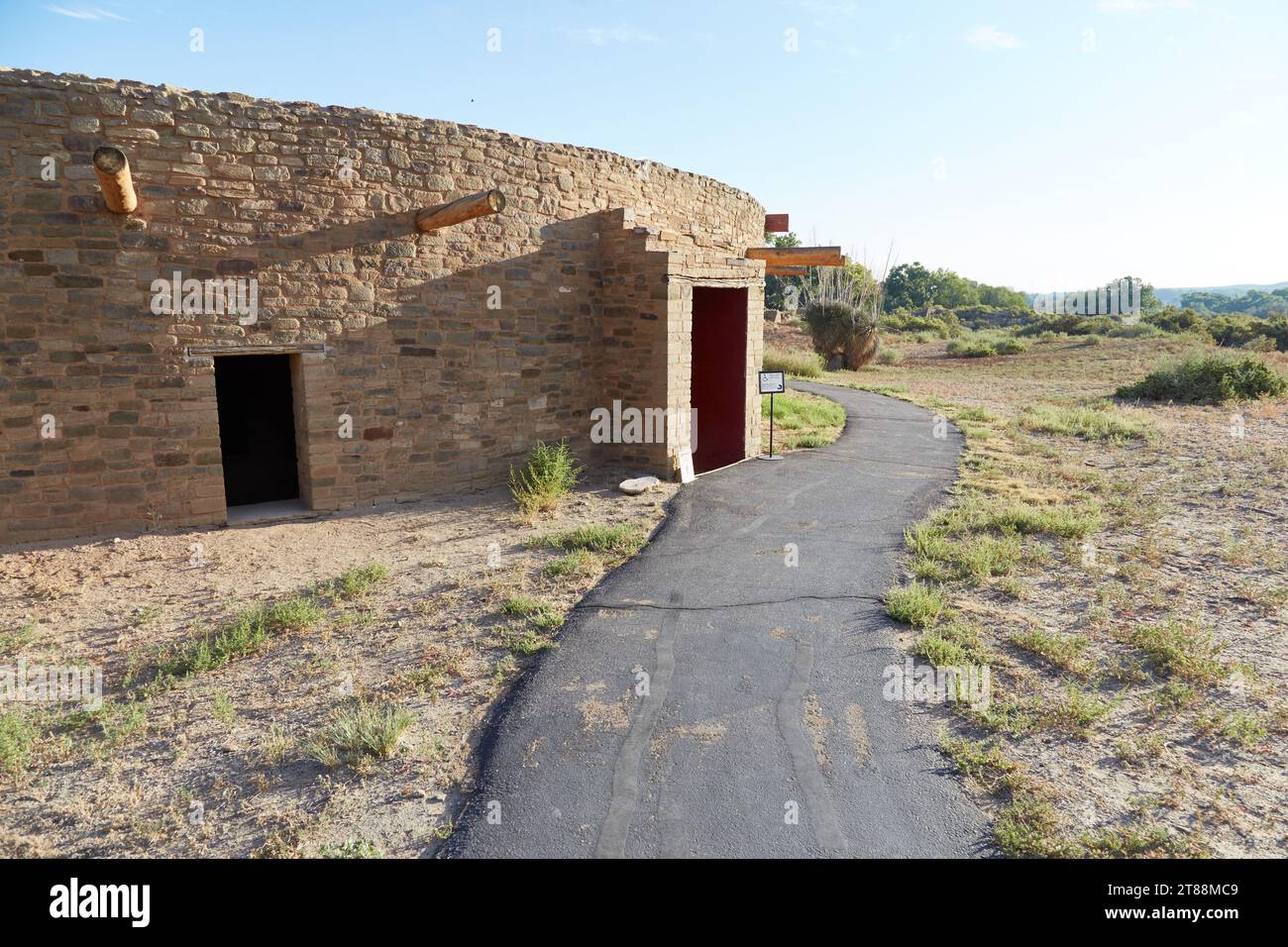 Le Grand Kiva des ruines aztèques Monument National, reconstruit en 1934 Banque D'Images