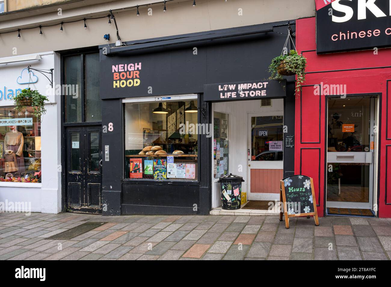 Neighbourhood Sustainable Living store, Shawlands, Glasgow, Écosse, Royaume-Uni , Europe Banque D'Images