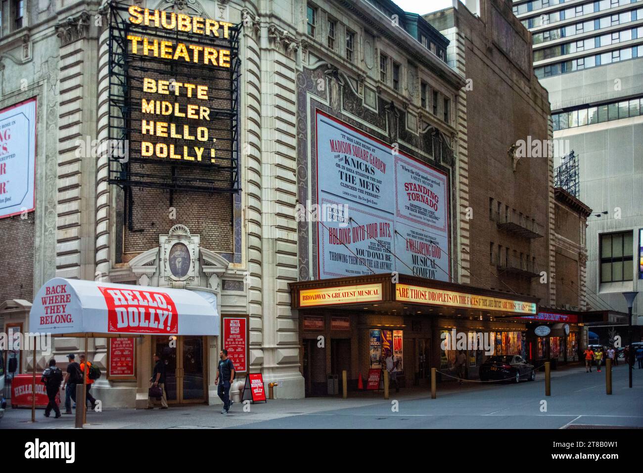 Le Shubert Theatre est un théâtre de Broadway dans le centre de Manhattan New York City New York États-Unis. Théâtre Shubert Alley dans le quartier des théâtres. 225 Ouest 44 Banque D'Images