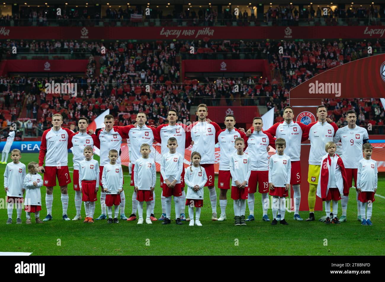 VARSOVIE, POLOGNE - 17 NOVEMBRE 2023 : qualifications pour l'UEFA Euro 2024. Match Pologne - République tchèque 1:1. Équipe de Pologne. Banque D'Images