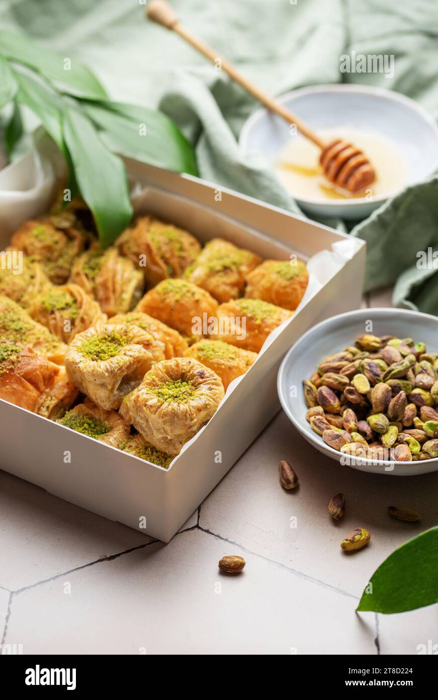 Assortiment de dessert turc baklava dans une boîte Banque D'Images