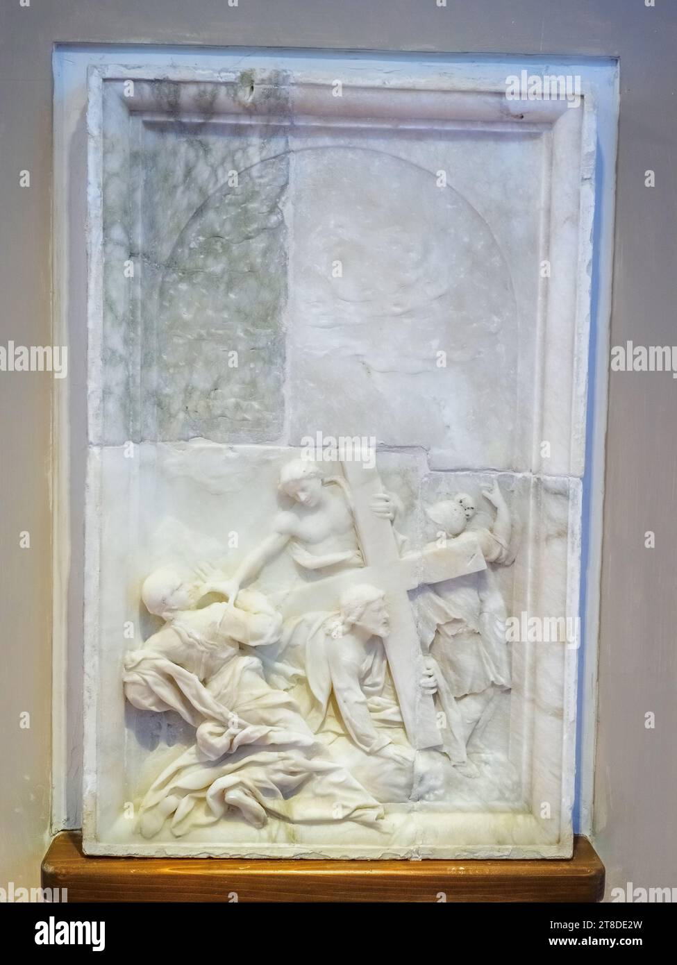 Caduta di Cristo Sotto la croce (chute du Christ sous la croix) par sculpteur sicilien, marbre, 18e quart du siècle - Museo Diocesiano di Monreale - Palerme, Italie Banque D'Images