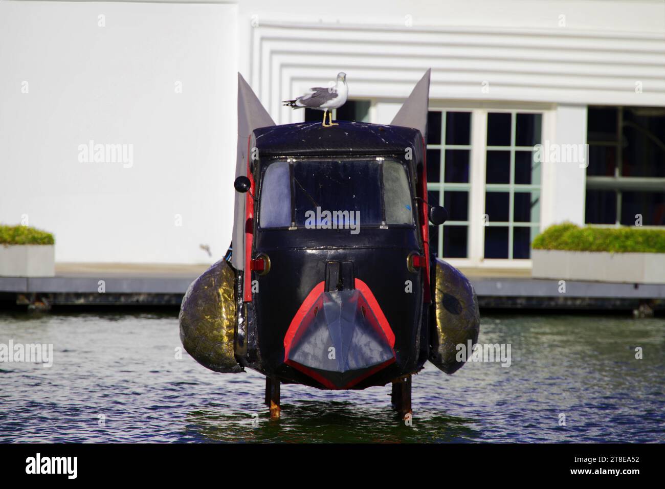 Une mouette dans un bateau au port de Pattaya Banque D'Images