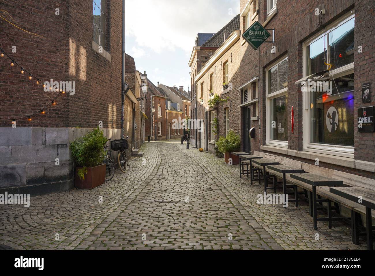 Jekerkwartier, rue Cobblestone, quartier historique dans le vieux centre-ville de Maastricht, Limbourg, pays-Bas. Banque D'Images
