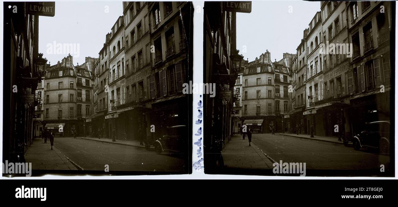 Rue de la Harpe, 5e arrondissement, photographe, entre 1925 et 1935, Photographie, vue stéréoscopique, Paris, Dimensions - oeuvre : hauteur : 5,7 cm, largeur : 12,3 cm Banque D'Images