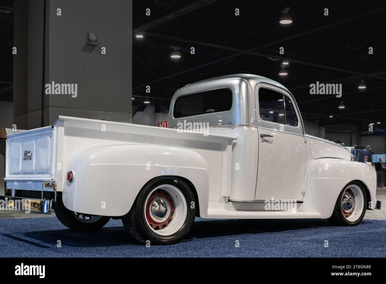 LAS VEGAS, NV/USA - 1 NOVEMBRE 2023 : un camion Ford, Specialty Equipment Market Association (SEMA) salon de l'auto. Banque D'Images