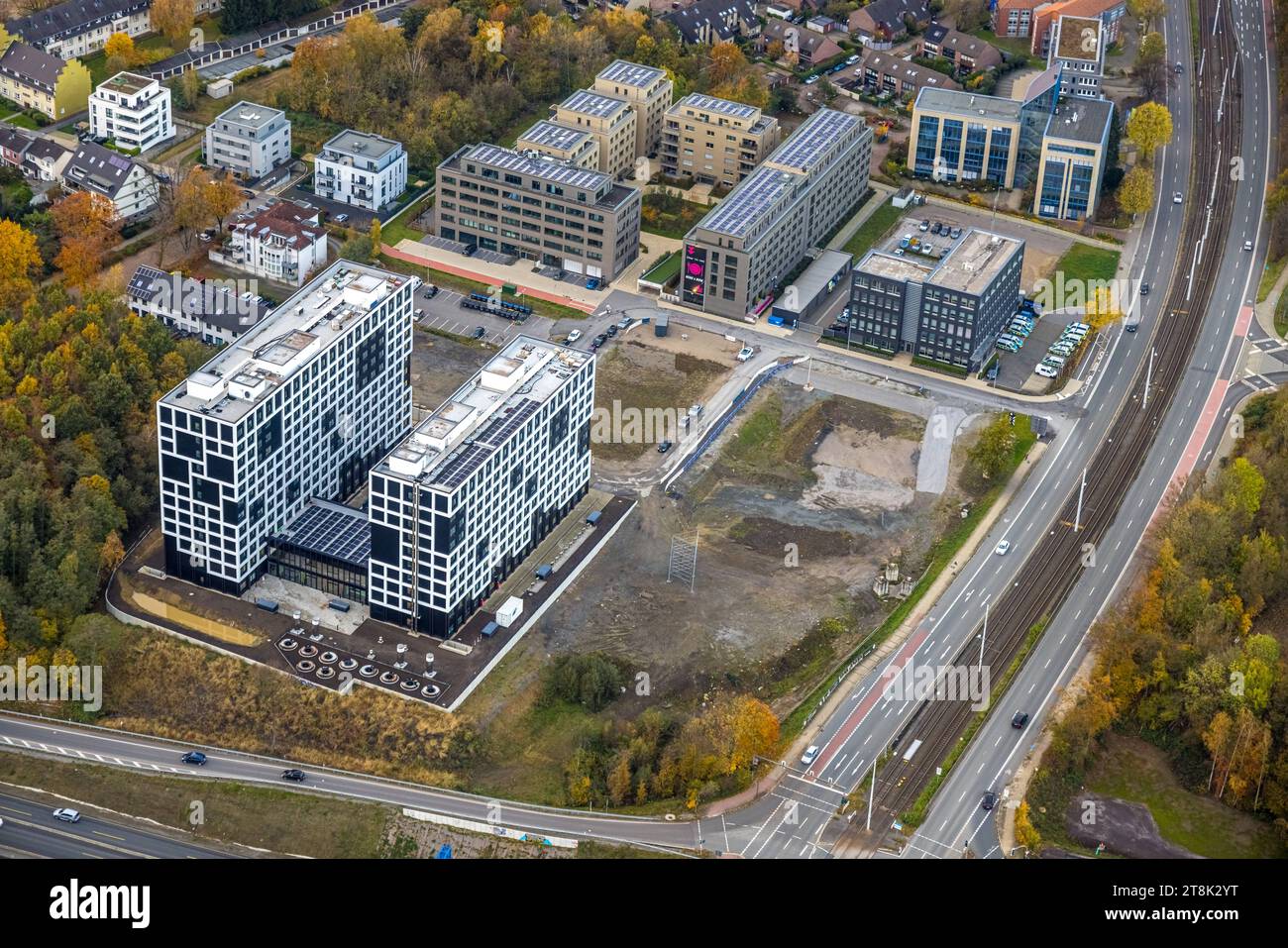 Luftbild, Apartment-Neubau eines Gebäudekomplexes in Modulbauweise am Community Campus, Greenstay Bochum Seven Stones quartier, hinten das Polizeipräsidium Bochum-Polizeiwache Südost, Universitätsstraße, Wiemelhausen, Bochum, Ruhrgebiet, Nordrhein-Westfalen, Deutschland ACHTUNGxMINDESTHONORARx60xEURO *** vue aérienne, appartement nouvelle construction d'un complexe immobilier en construction modulaire au Campus communautaire, Greenstay Bochum Seven Stones quartier, derrière le quartier général de la police Bochum au sud-est, Universitätsstraße, Wiemelhausen, Bochum, zone Ruhr, Rhénanie du Nord-Westphalie, G Banque D'Images