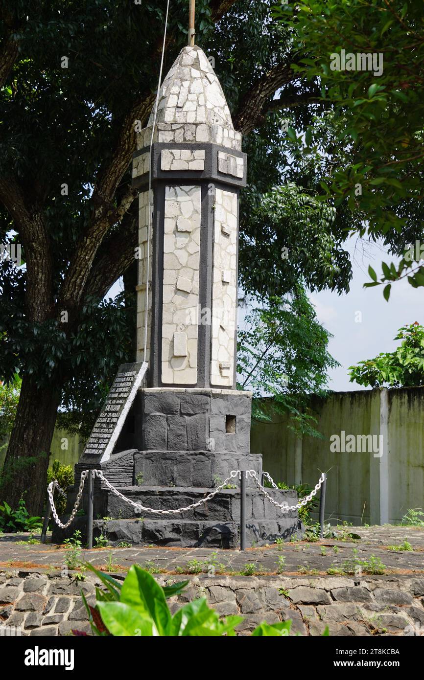 Polot Monument (Pencil Monument). Appelé Polot Monument parce que la plupart des combattants ont 14-16 ans Banque D'Images