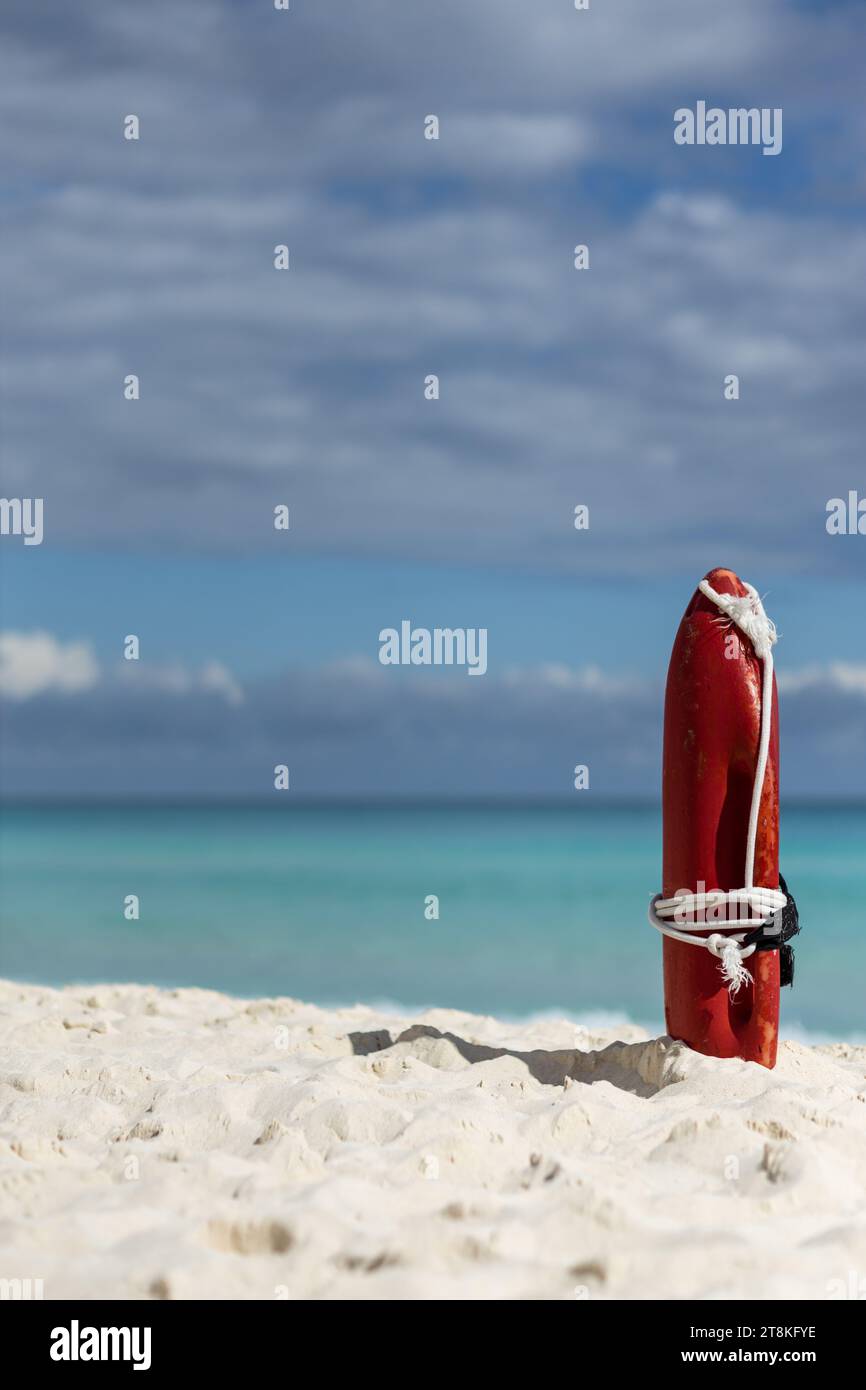 Mexique, Cancun, plage, sauveteur, 2023 Banque D'Images
