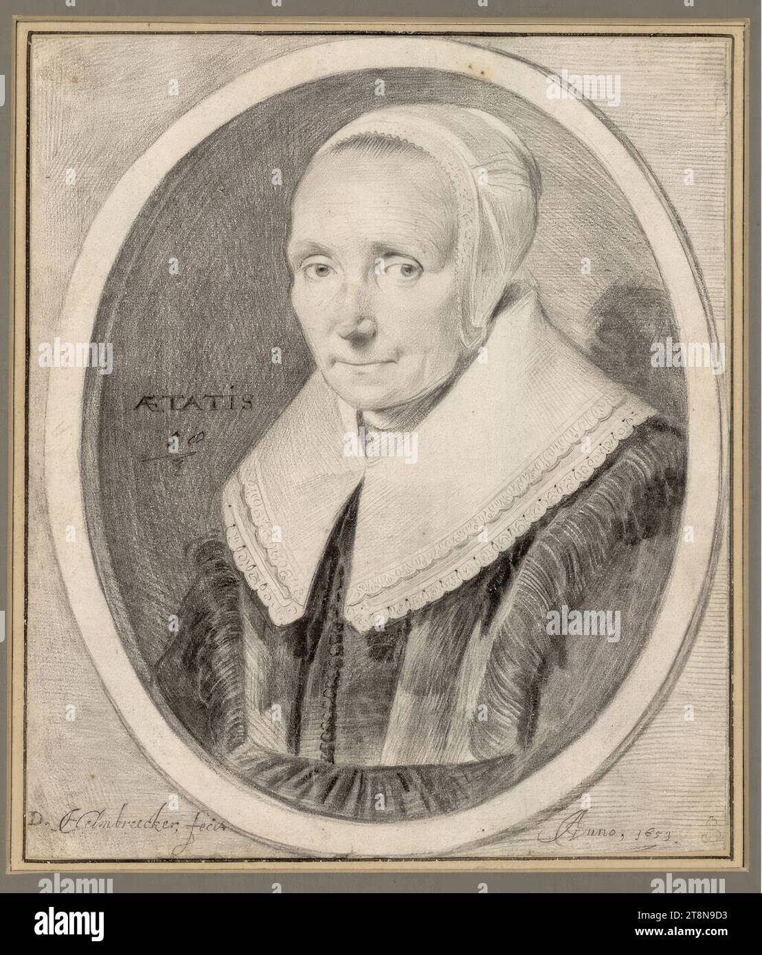 Portrait d'une femme de 58 ans avec bonnet et col en dentelle (portrait demi-long dans un ovale), Dirk Helmbreker (Haarlem 1633 - 1696 Rome), 1653, dessin, craie noire, 19,4 x 16,5 cm, r.r. Duc Albert de Saxe-Teschen, inscrit au centre gauche : 'AETATIS, 58 Banque D'Images