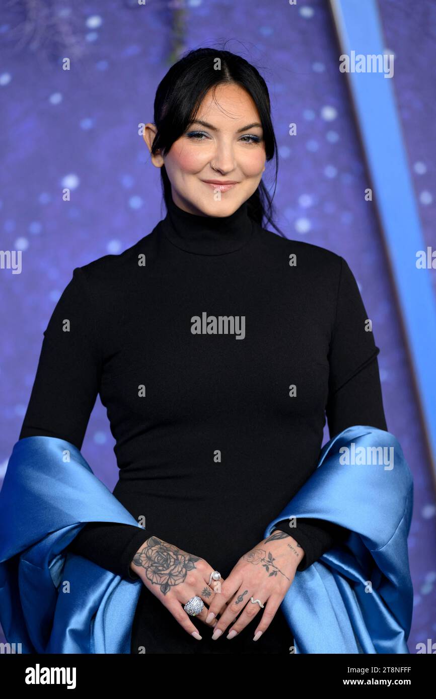 Londres, Royaume-Uni. 20 novembre 2023. Julia Michaels à la première de Wish, Londres, Royaume-Uni, le 20 novembre 2023. Photo Stuart Hardy/ABACAPRESS.COM crédit : Abaca Press/Alamy Live News Banque D'Images