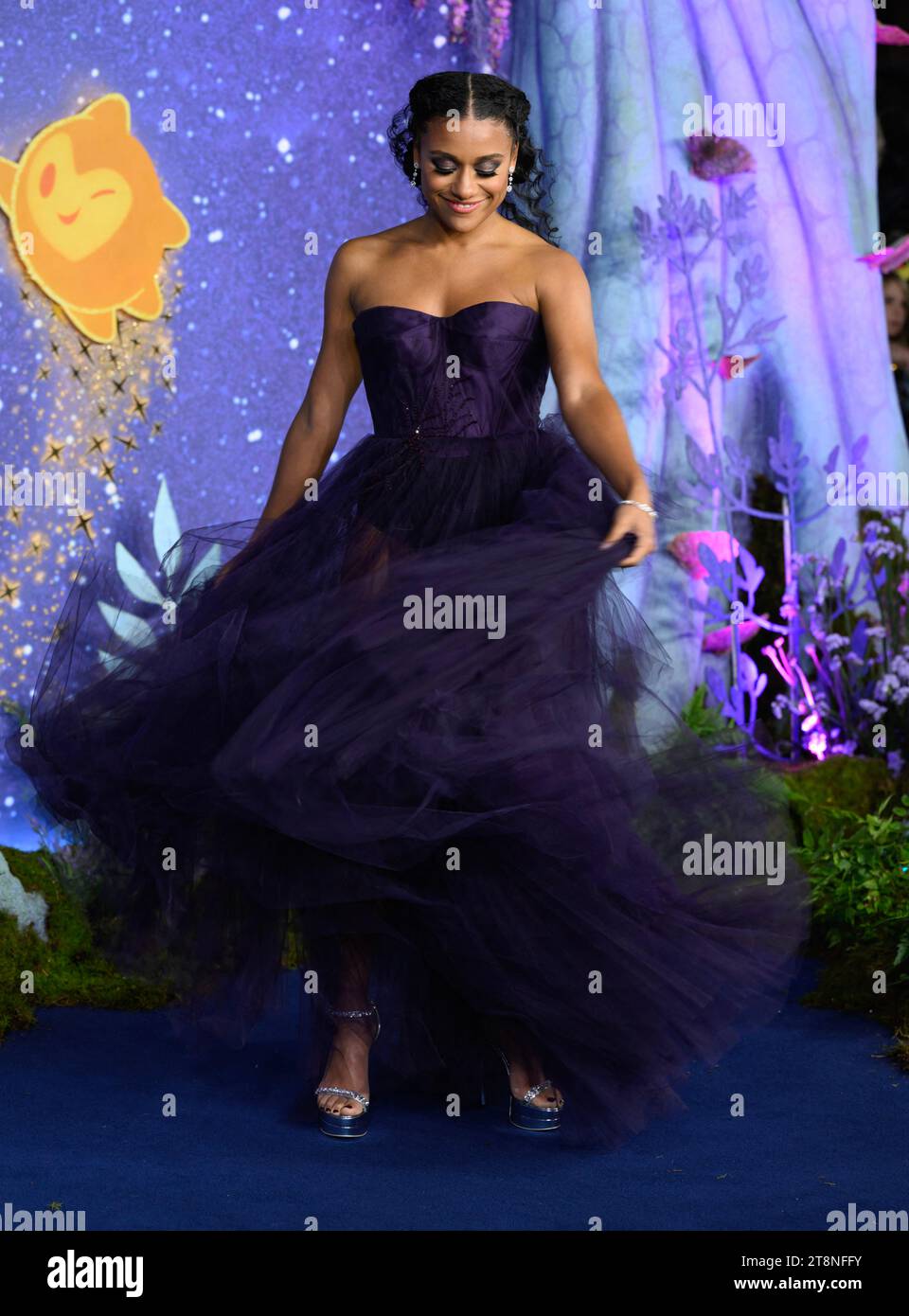 Londres, Royaume-Uni. 20 novembre 2023. Ariana DeBose à la première de Wish, Londres, Royaume-Uni, le 20 novembre 2023. Photo Stuart Hardy/ABACAPRESS.COM crédit : Abaca Press/Alamy Live News Banque D'Images