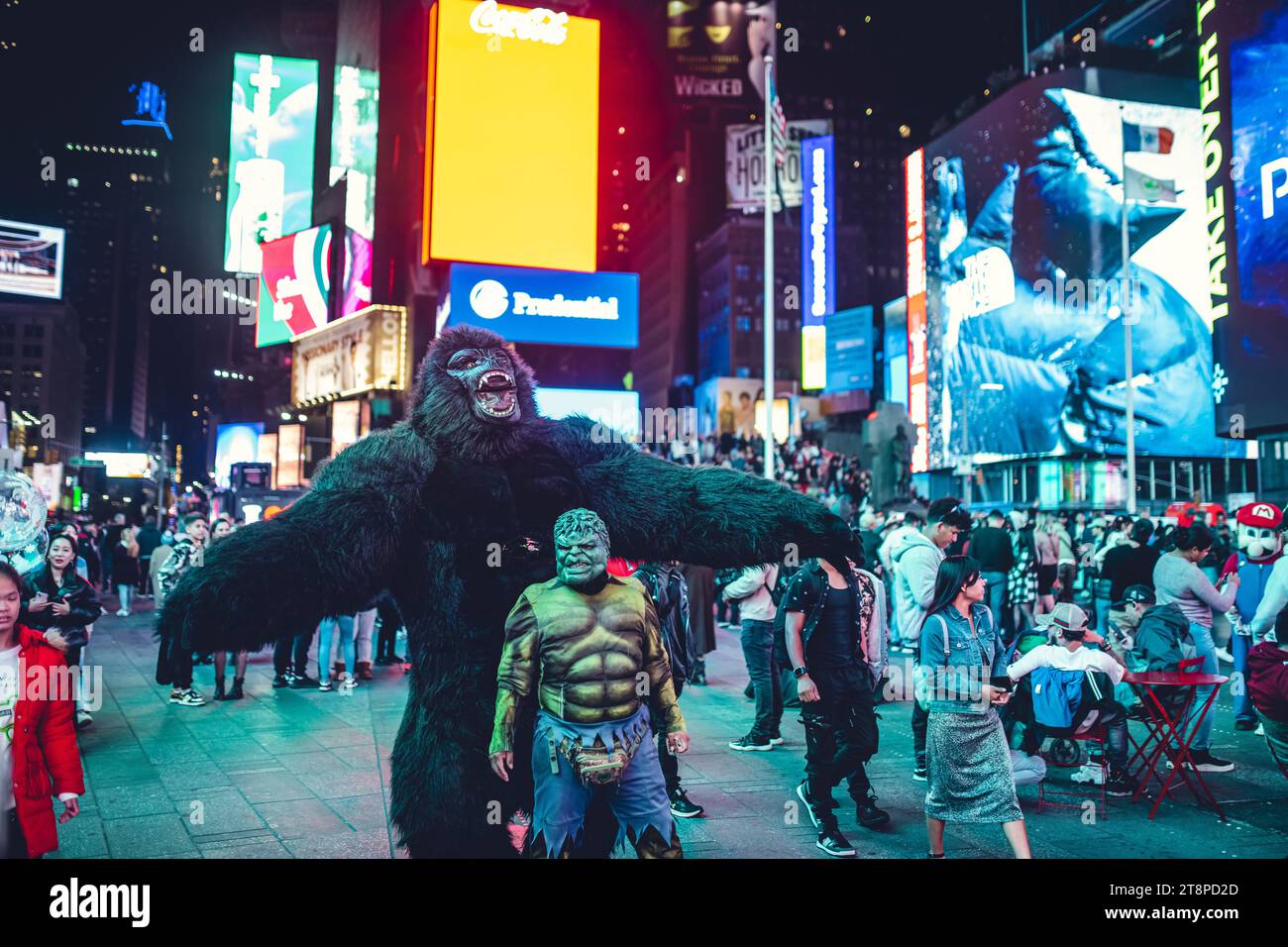Costume de gorille dans Time Square. Banque D'Images