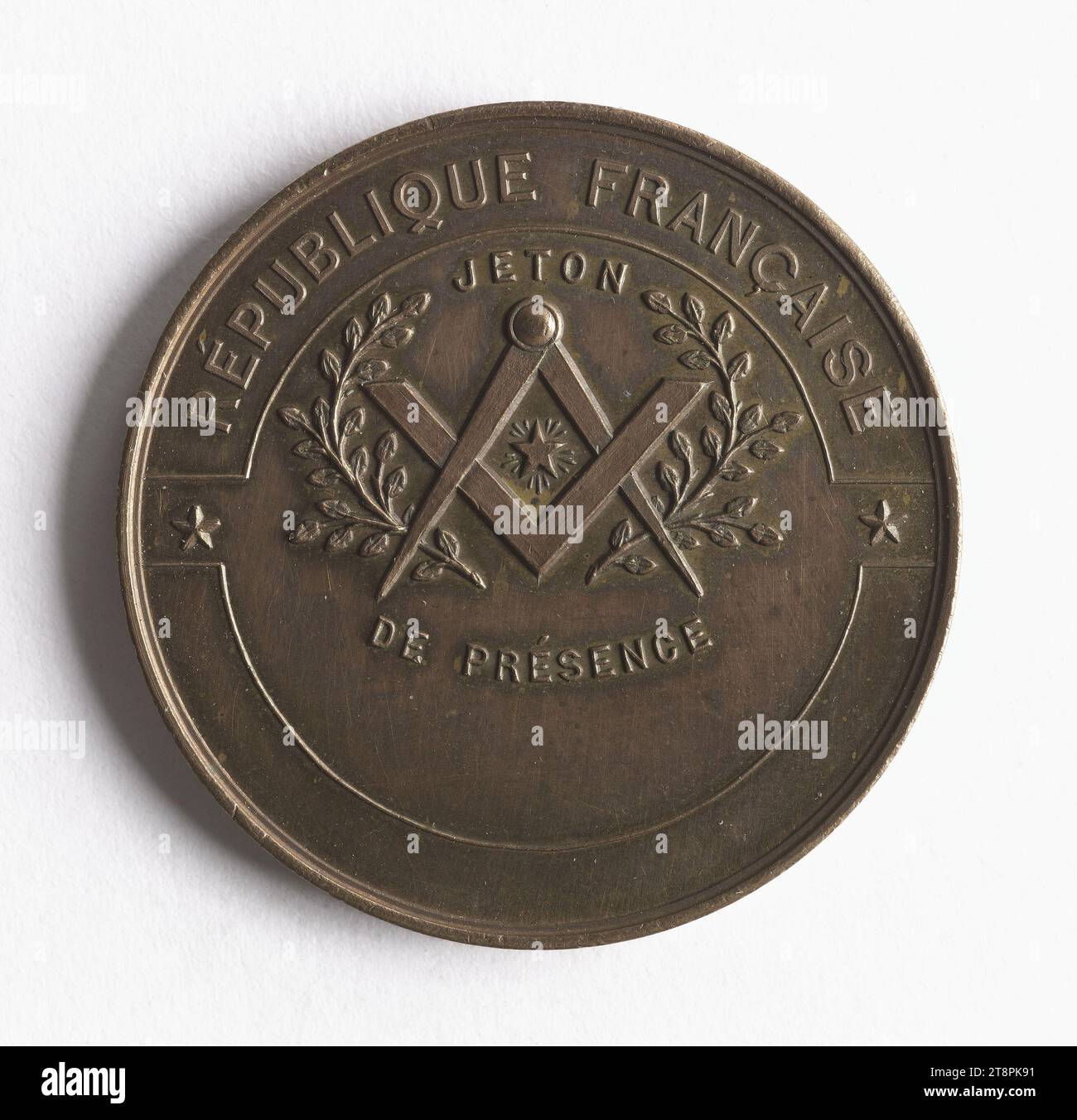 Jeton de présence maçonnique, s.d., 19e siècle, numismatique, jeton (numismatique), cuivre, Dimensions - travail : diamètre : 3,4 cm, poids (dimension type) : 14,86 g. Banque D'Images