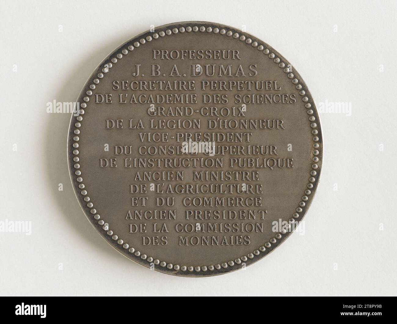 Jean Baptiste André Dumas (1800-1884), chimiste et homme politique français, député (1849), sénateur, ministre de l'Agriculture et du Commerce (1850-1851), 1873, barre, Jean-Auguste, graveur de médailles, en 1873, Numismatique, Médaille, Dimensions - oeuvre : diamètre : 6,2 cm, poids (taille du type) : 112,49 g. Banque D'Images