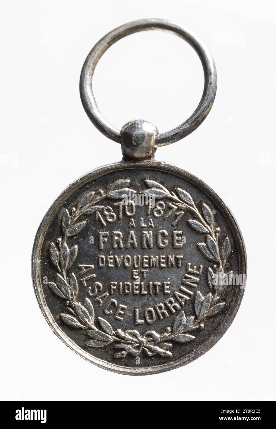 Dévotion et fidélité de l'Alsace-Lorraine à la France, 1870-1871, Tableau, Numismatique, Médaille, métal, Dimensions - travail : diamètre : 1,6 cm, poids (dimension type) : 4,04 g. Banque D'Images Dévotion et fidélité de l'Alsace-Lorraine à la France, 1870-1871, Tableau, Numismatique, Médaille, métal, Dimensions - travail : diamètre : 1,6 cm, poids (dimension type) : 4,04 g. Banque D'Images