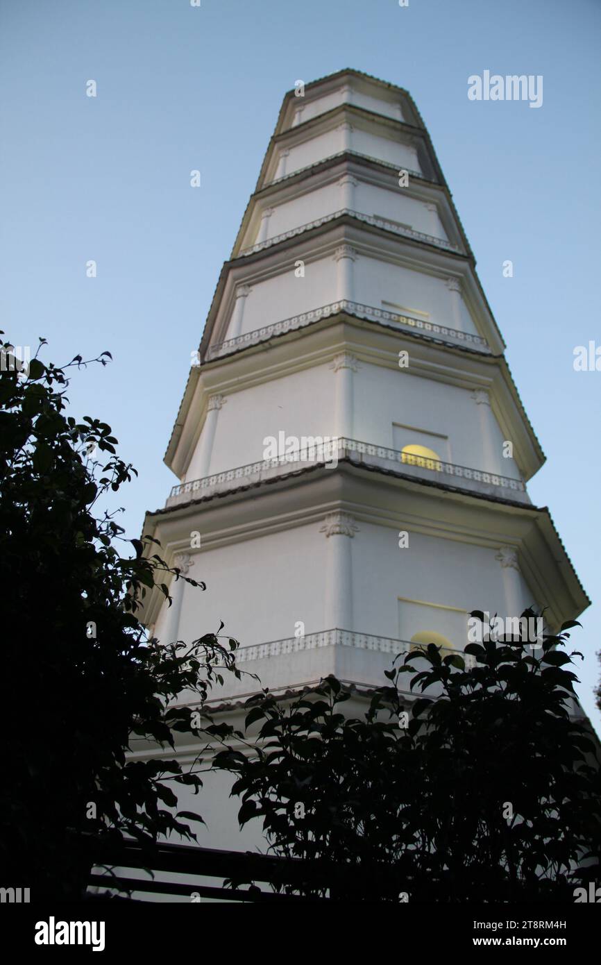 Temple de la pagode blanche de Bai Ta, construit à l'origine 904 AD. Fuzhou, Fujian, Chine Banque D'Images