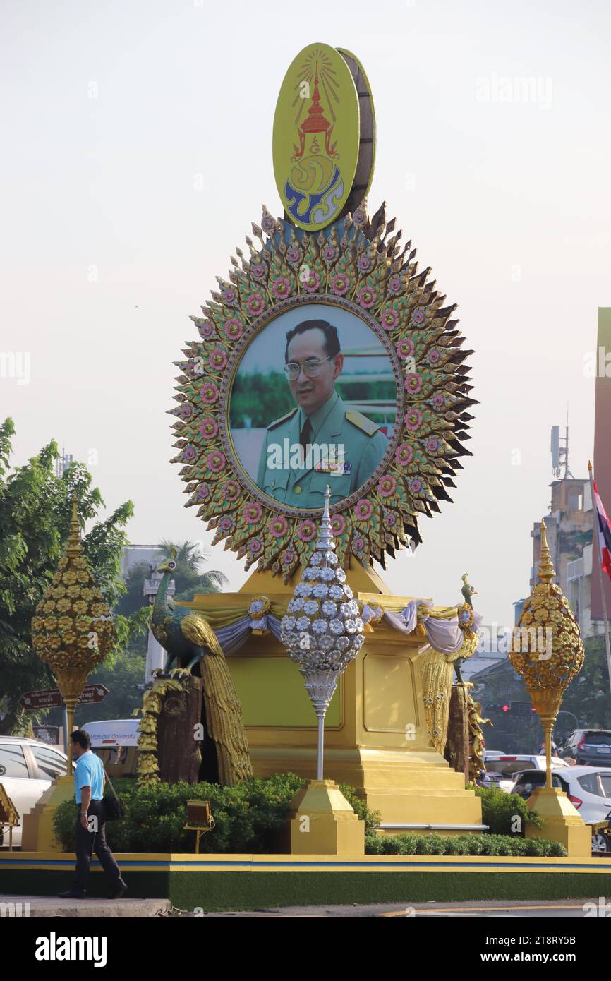 Portrait du roi thaïlandais Rama IX, Bangkok, Thaïlande Banque D'Images