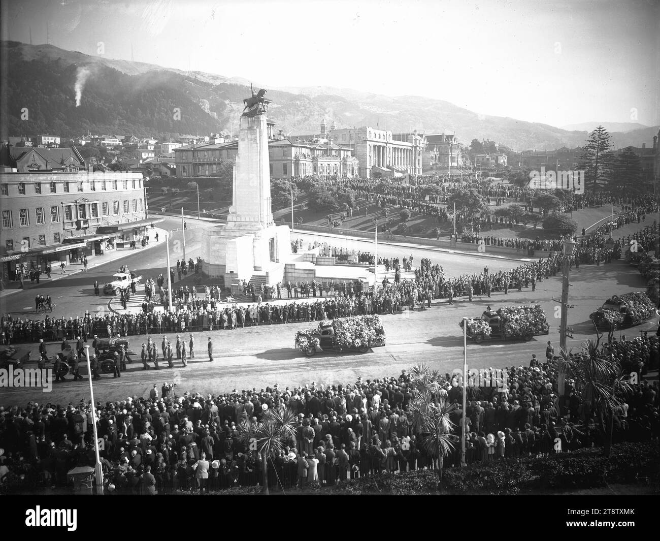 Procession funéraire de Michael Joseph Savage, Lambton Quay, Wellington, Nouvelle-Zélande, vers avril 1940 Banque D'Images