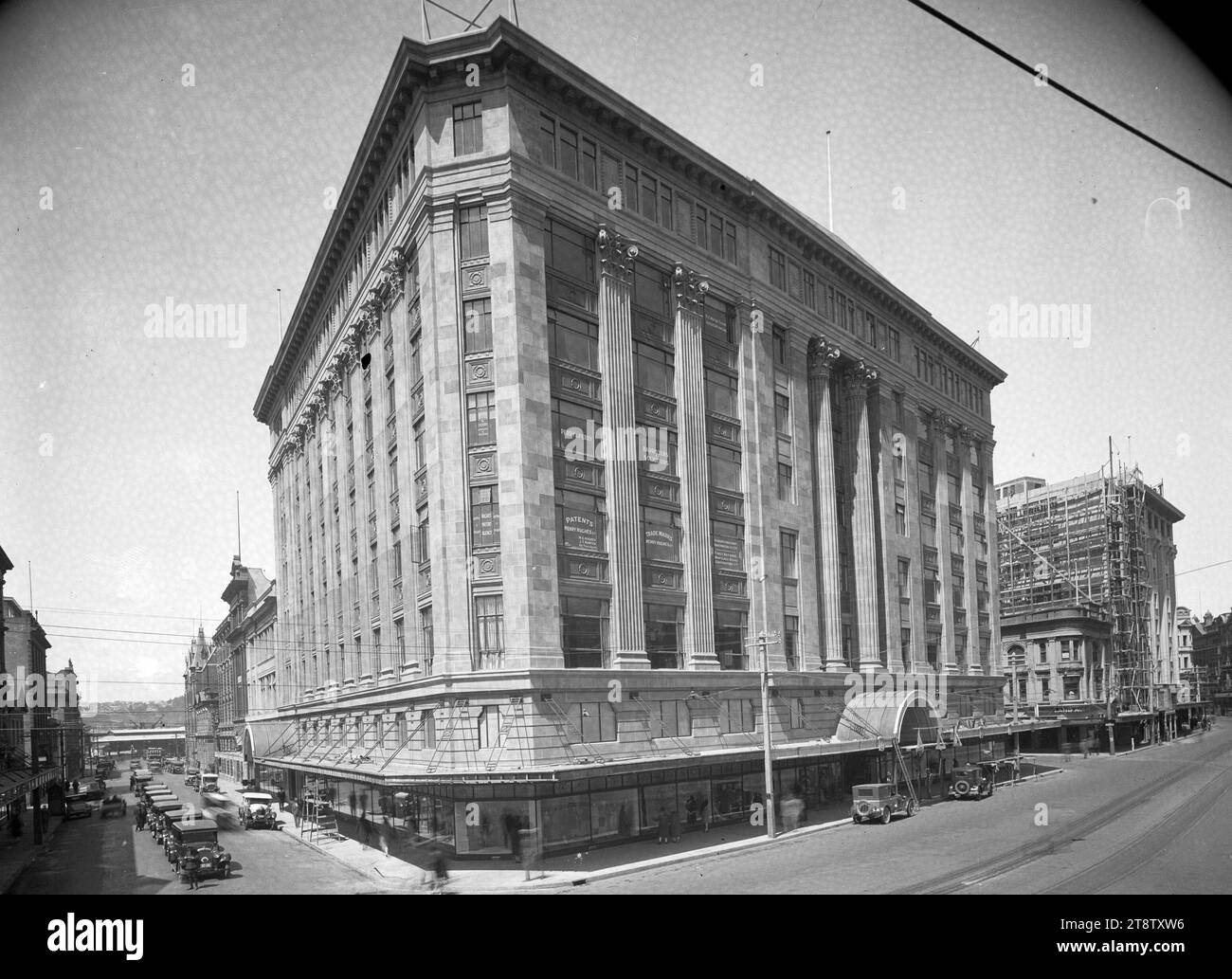 The DIC Building, en face du quai Lambton et du coin de la rue Brandon, Wellington, Nouvelle-Zélande, 1929 Banque D'Images