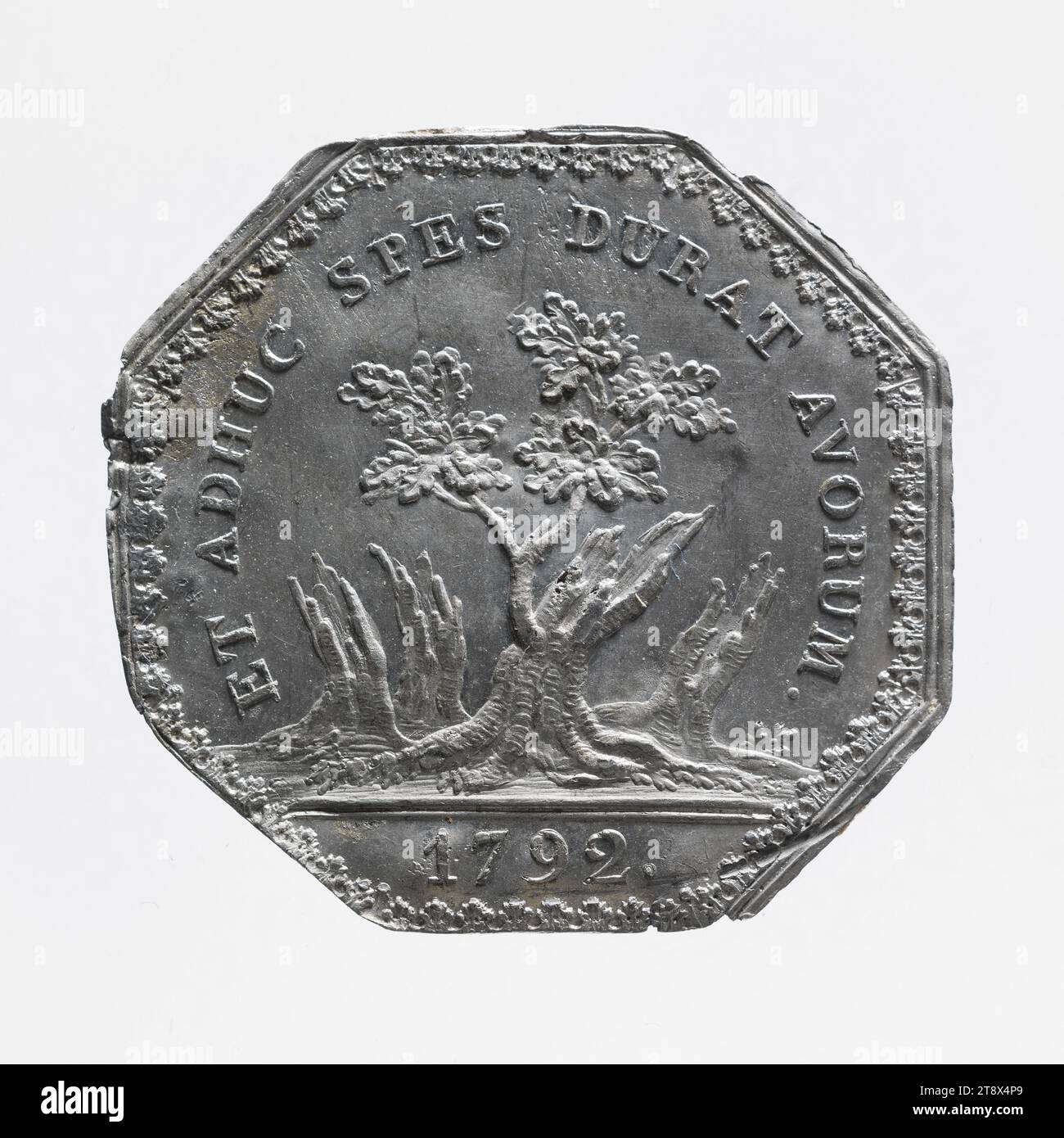 Preuve uniface d'un jeton avec la devise Rohan-Chabot, premier type, 1792, Dupré, Augustin ou Auguste, graveur en médailles, en 1792, 4e quart du 18e siècle, Numismatique, Token (numismatique), Tin, Paris, dimensions - travail : hauteur : 3,1 cm, largeur : 3,3 cm, poids (dimension type) : 2,34 g. Banque D'Images