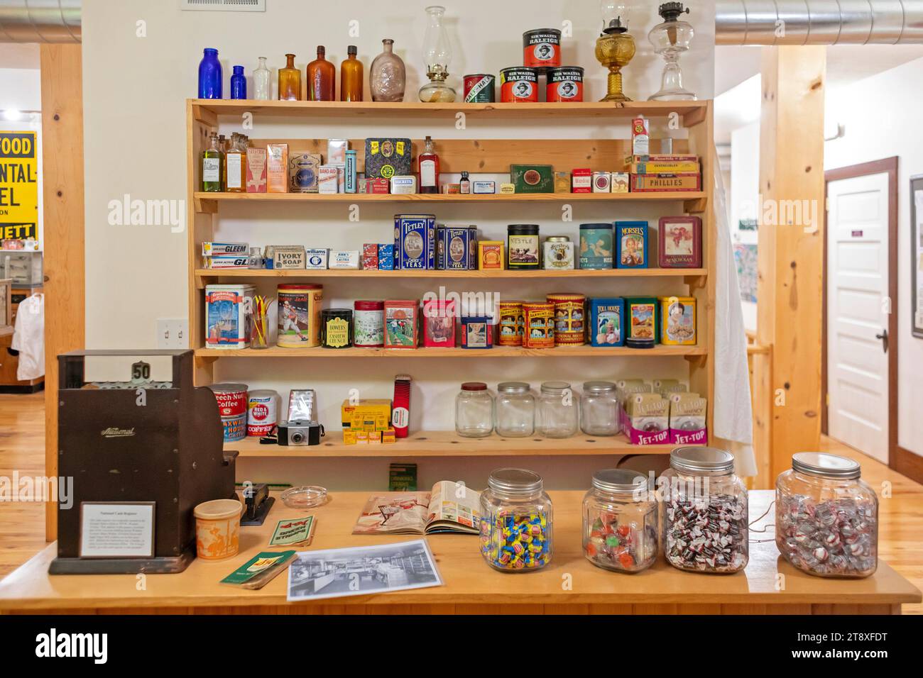 Muskegon, Michigan - le Muskegon Heritage Museum compte plus de 200 expositions illustrant l'histoire commerciale et industrielle de la région. Koolman's Corn Banque D'Images