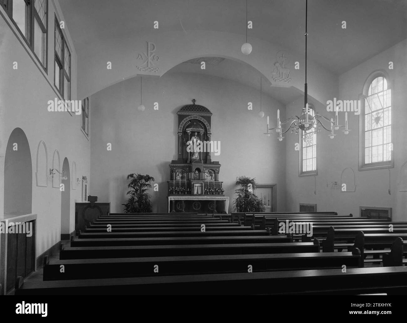 Chapelle dans le Greisenasyl (13e, Wittegasse 3-5), vue sur l'autel, Martin Gerlach jun. (1879-1944), photographe, date vers 1936, verre, négatif, hauteur 17,8 cm, largeur 23,8 cm, architecture, 13e arrondissement : Hietzing, chapelle (vue intérieure de la maison), collection Vienne Banque D'Images